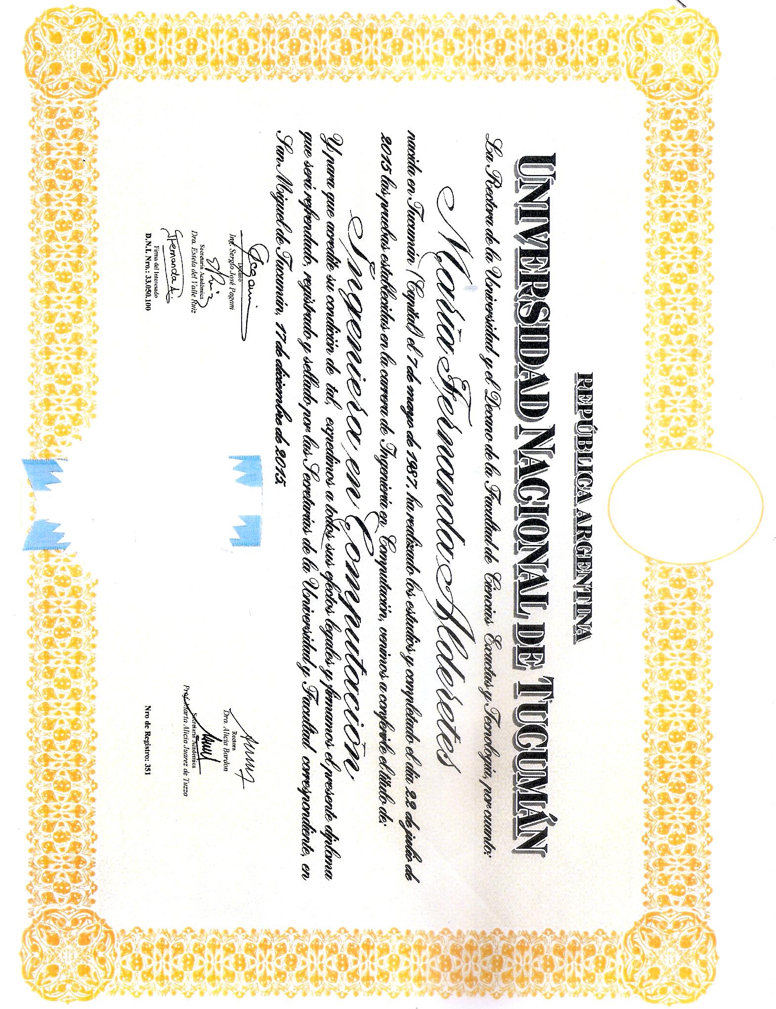 Diploma of Maria Fernanda Alderetes